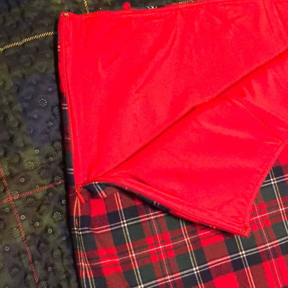 Vineyard Vines Plaid Skirt - Picture 7 of 7